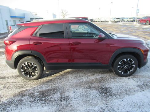 Certified 2023 Chevrolet TrailBlazer LT image 4