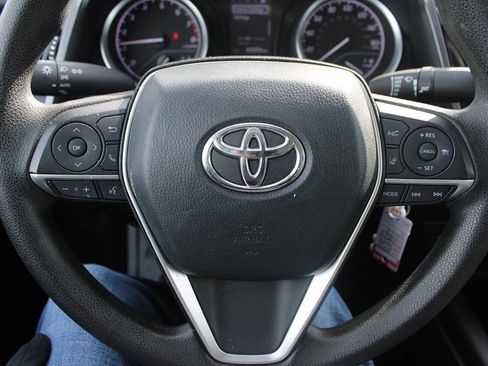 Used 2023 Toyota Camry LE image 12