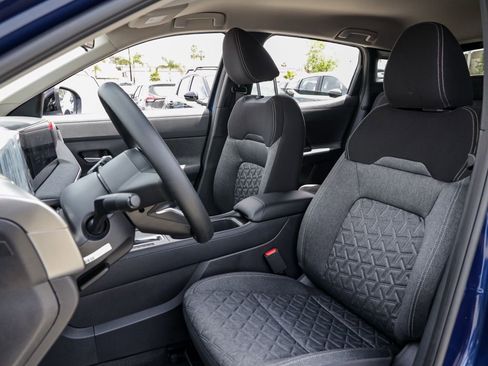 New 2026 Nissan Kicks SV FWD image 16