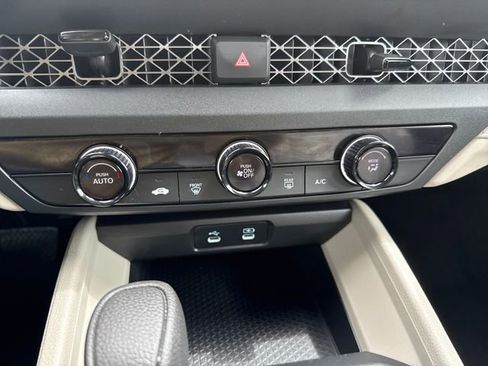 Used 2025 Honda Accord LX image 31