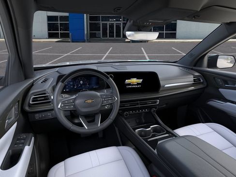 New 2026 Chevrolet Traverse High Country FWD image 15