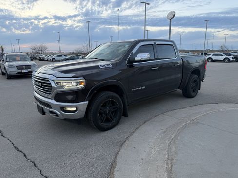 Used 2019 RAM 1500 Limited image 2