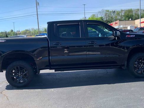Certified 2023 Chevrolet Silverado 1500 LT Trail Boss AWD/4WD image 9