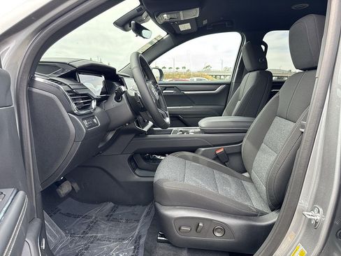New 2026 GMC Acadia Elevation FWD image 20