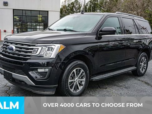 Used 2021 Ford Expedition XLT image 2