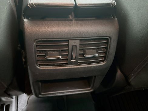 Used 2021 Nissan Rogue S FWD image 26