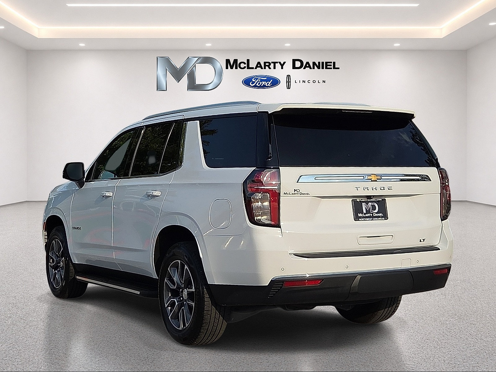 Used 2022 Chevrolet Tahoe LT w/ LT Signature Plus Package AWD/4WD image 4