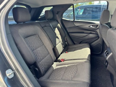 Used 2020 Chevrolet Equinox LT FWD image 9