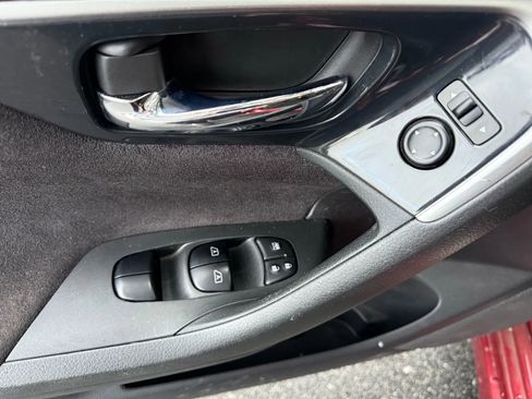 Used 2013 Nissan Altima 3.5 SV FWD image 12