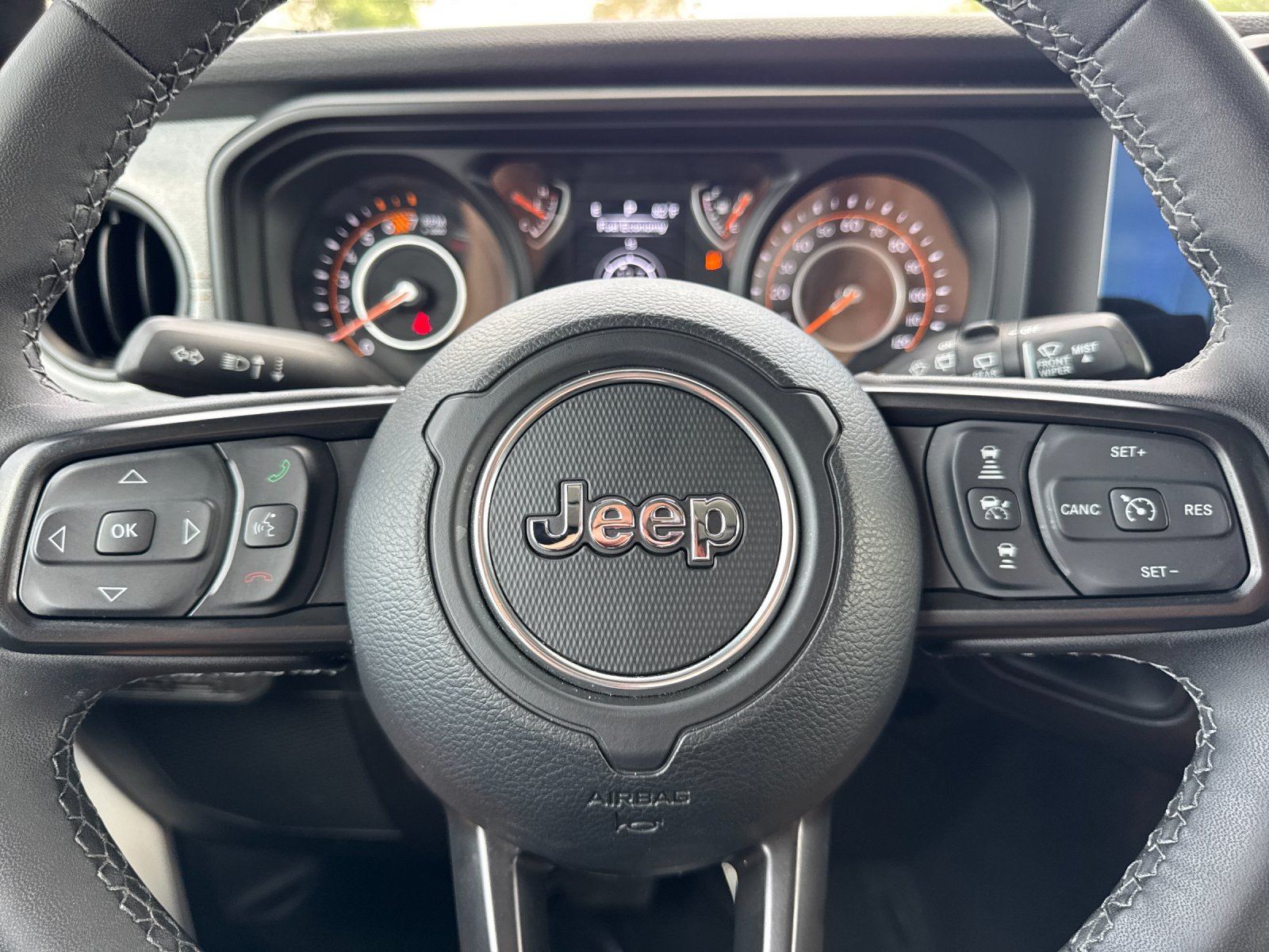 Used 2026 Jeep Wrangler Unlimited Sport AWD/4WD image 27