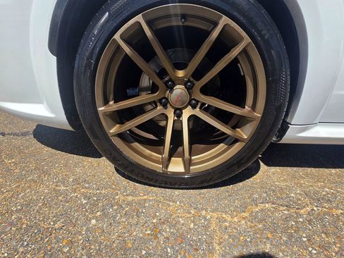 Used 2020 Dodge Charger Scat Pack RWD image 9