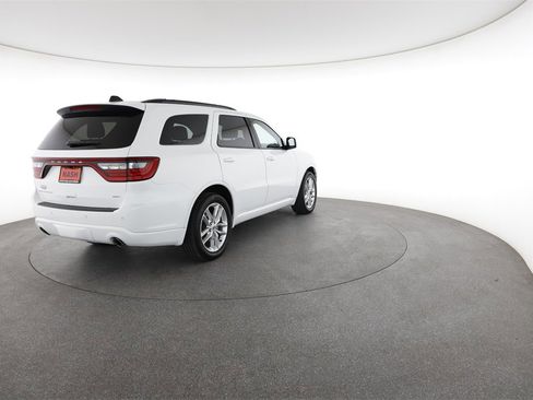 Used 2024 Dodge Durango GT image 12