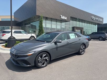 New 2025 Hyundai Elantra Limited