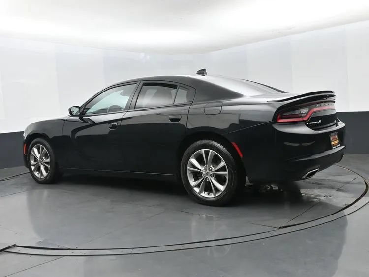 Used 2020 Dodge Charger SXT AWD/4WD image 9