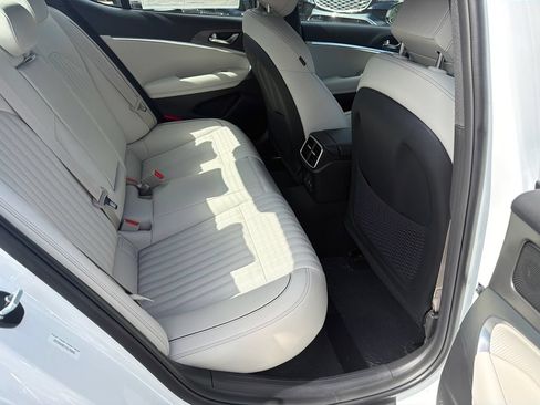 New 2026 Genesis G70 3.3T Sport Prestige AWD/4WD image 15
