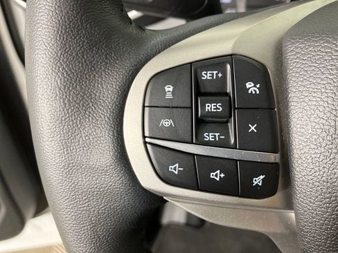 Certified 2022 Ford Explorer Limited w/ Limited Technology Package image 17