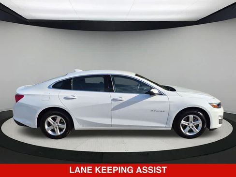 Used 2024 Chevrolet Malibu LT FWD image 8