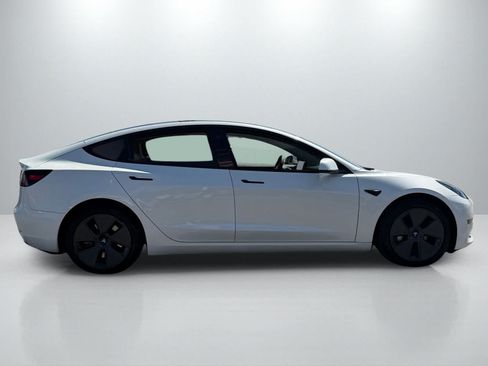Used 2023 Tesla Model 3 Standard Range RWD image 8