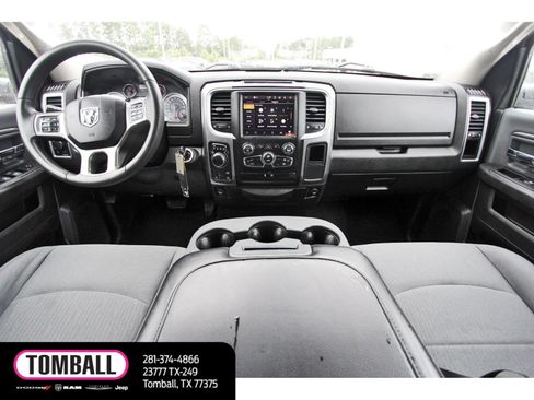 Used 2023 RAM 1500 Classic SLT w/ Electronics Group AWD/4WD image 10