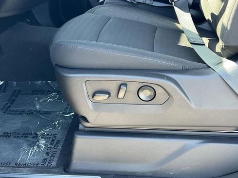 New 2026 GMC Sierra 3500 SLE w/ SLE Convenience Package image 11