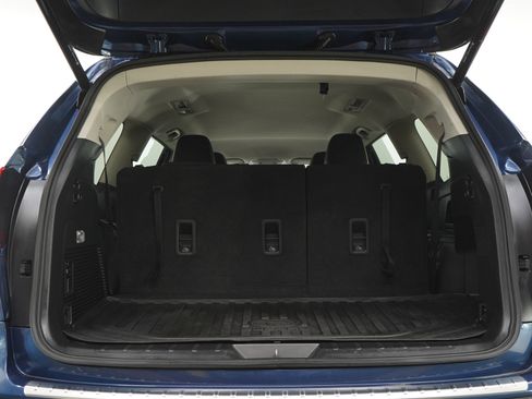 Used 2022 Subaru Ascent Limited image 19