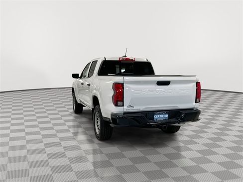 Used 2024 Chevrolet Colorado W/T image 8