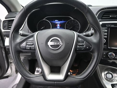 Used 2023 Nissan Maxima SV w/ Floor Mat Group image 22