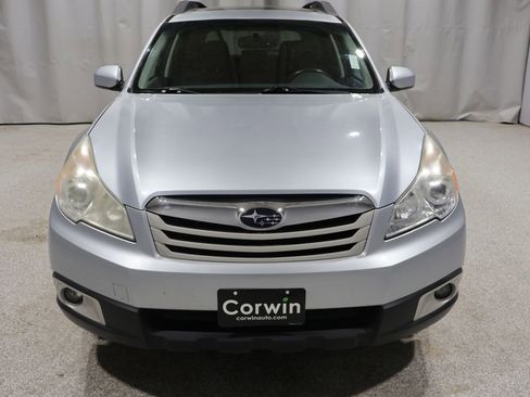 Used 2012 Subaru Outback 2.5i Premium AWD/4WD image 8