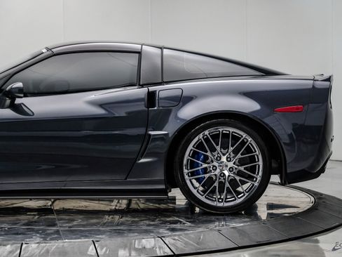 Used 2010 Chevrolet Corvette ZR1 w/ Preferred Equipment Group RWD image 9
