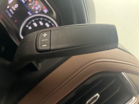 Used 2020 Chevrolet Silverado 1500 High Country w/ Technology Package image 29