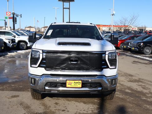 Certified 2024 Chevrolet Silverado 3500 LTZ w/ LTZ Plus Package image 2