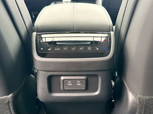 Certified 2026 INFINITI QX60 Luxe w/ Cargo Package FWD image 28