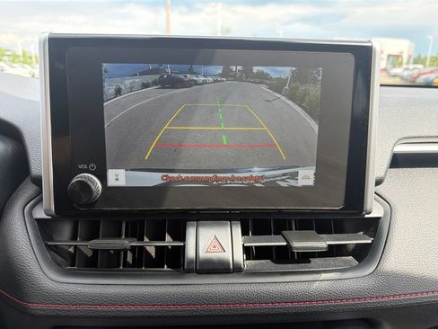Used 2025 Toyota RAV4 SE AWD/4WD image 28