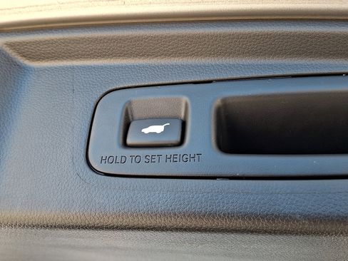 Used 2023 Honda CR-V EX-L image 29