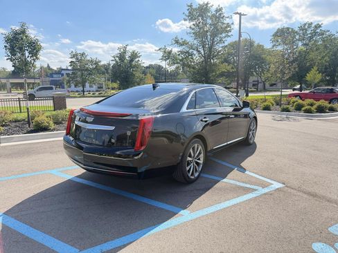 Used 2016 Cadillac XTS FWD image 5