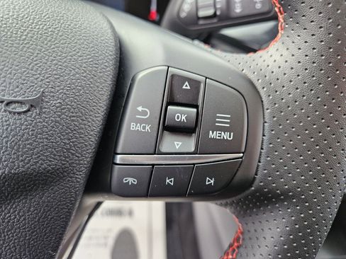 Used 2025 Ford Escape ST-Line image 26