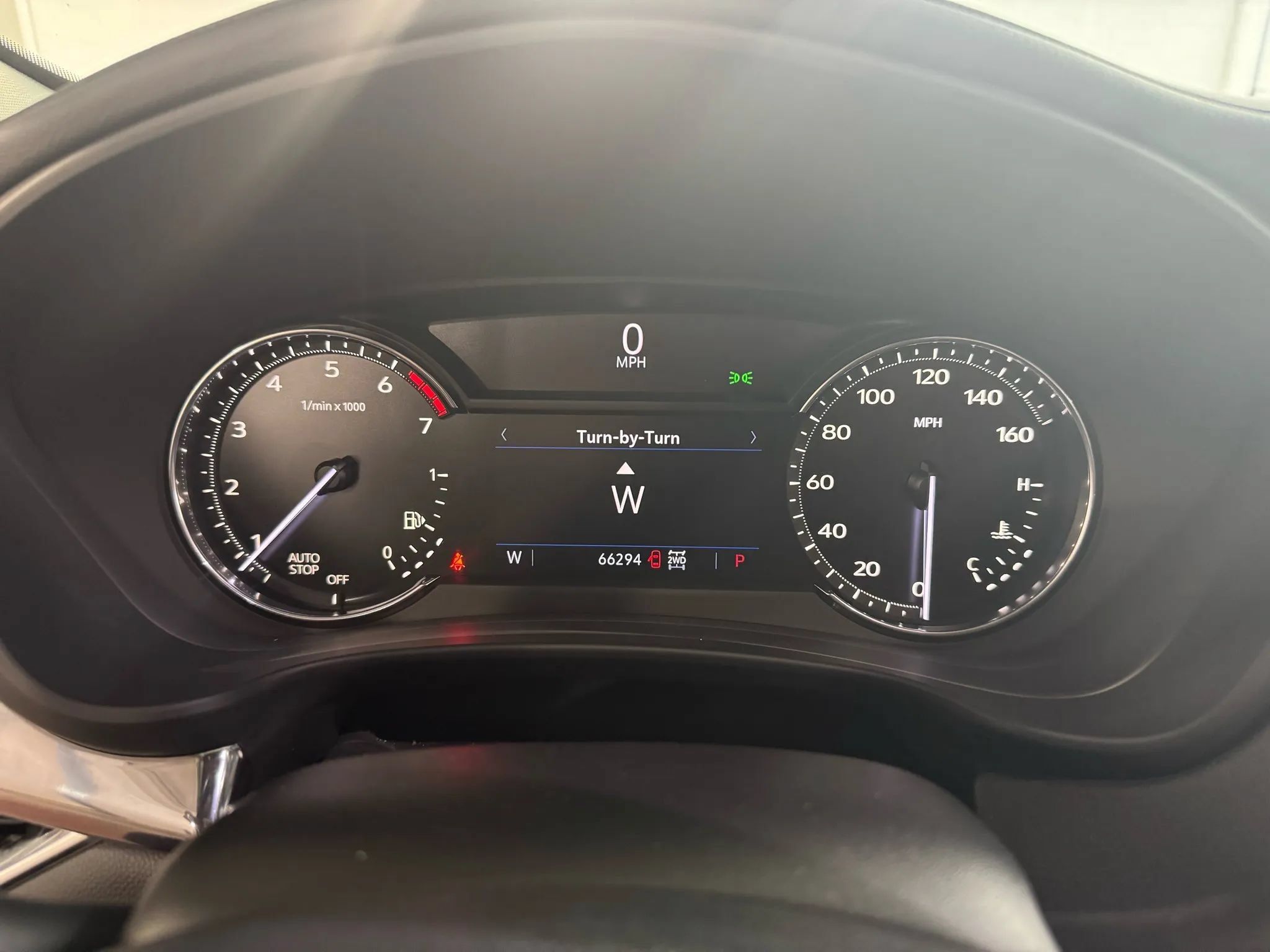 Used 2019 Cadillac XT4 Luxury w/ Cold Weather Package AWD/4WD image 14