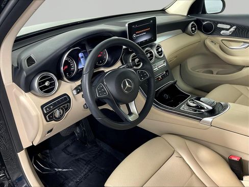 Used 2018 Mercedes-Benz GLC 300 image 17