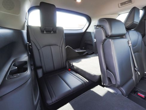 Used 2023 INFINITI QX60 Luxe w/ Performance Audio Package AWD/4WD image 42