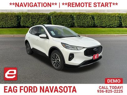 New 2025 Ford Escape SE