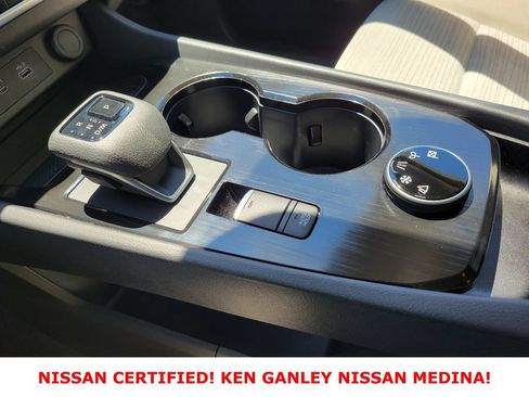 Certified 2023 Nissan Rogue SV AWD/4WD image 27