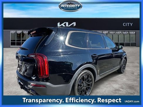 Certified 2022 Kia Telluride EX w/ EX Premium Package image 4