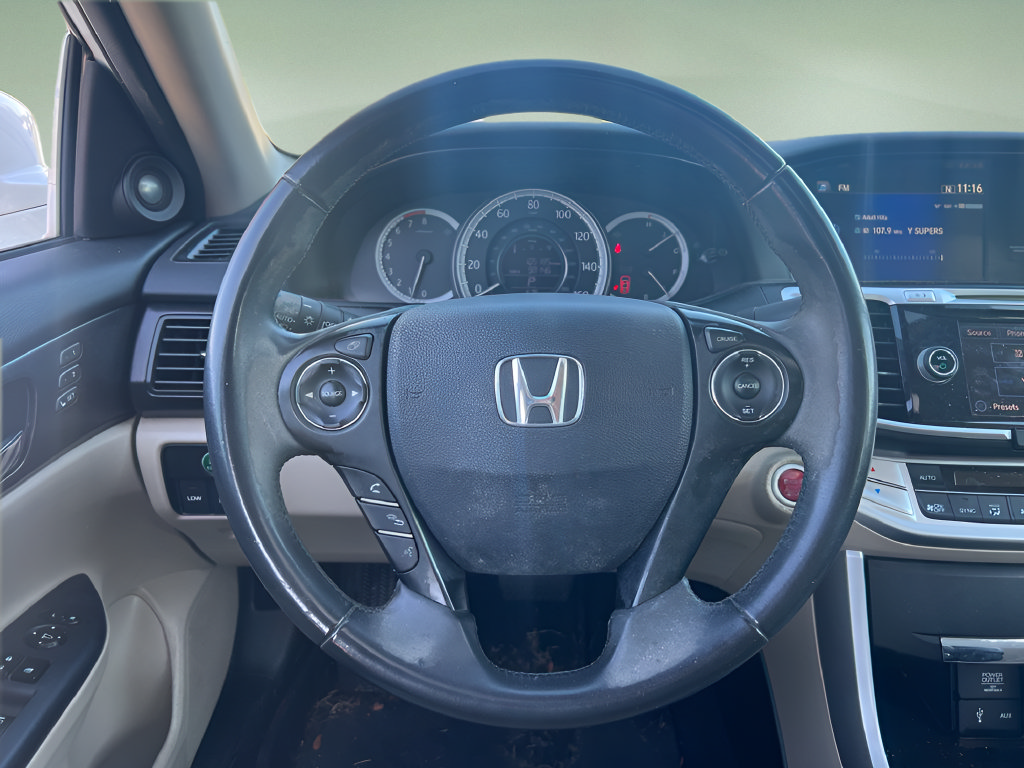 Used 2015 Honda Accord EX-L image 18