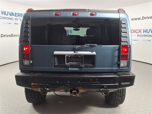Used 2005 HUMMER H2 w/ Preferred Equipment Group image 3