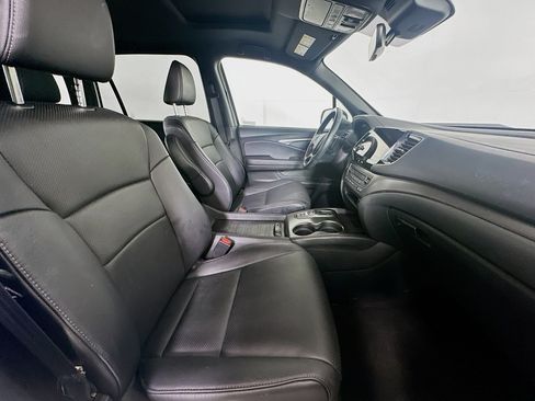 Used 2023 Honda Passport EX-L image 31