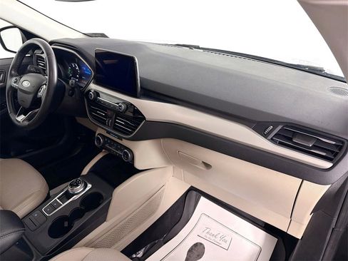 Used 2022 Ford Escape SEL image 33