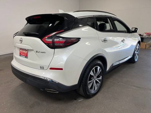 Used 2023 Nissan Murano SV AWD/4WD image 3