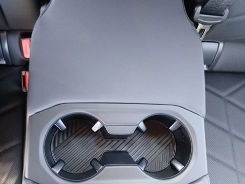 New 2026 BMW 530i image 16