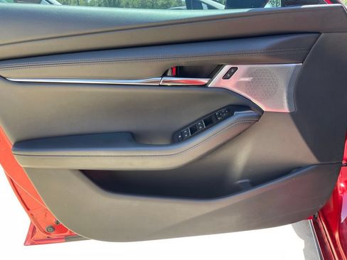Used 2022 MAZDA MAZDA3 s AWD/4WD image 17