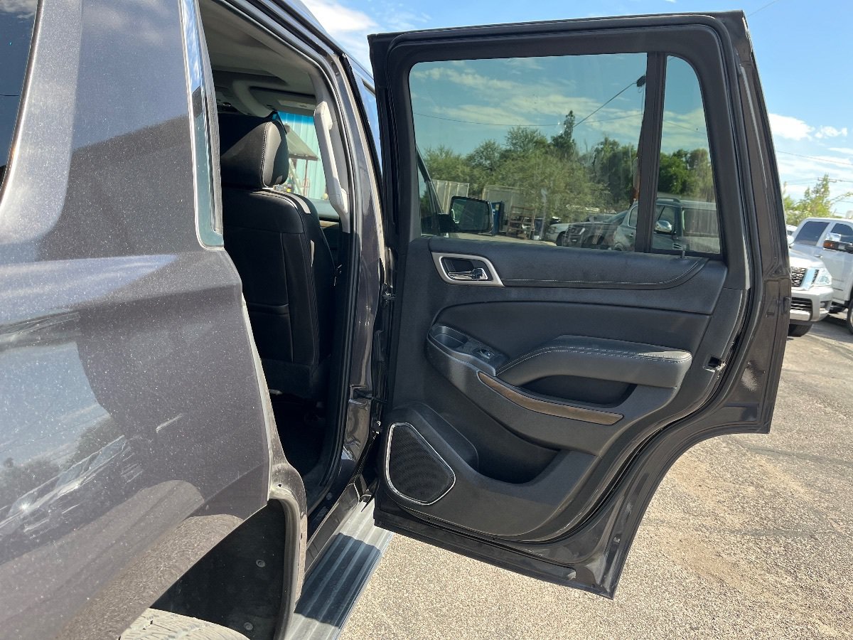 Used 2018 GMC Yukon Denali w/ Open Road Package RWD image 18
